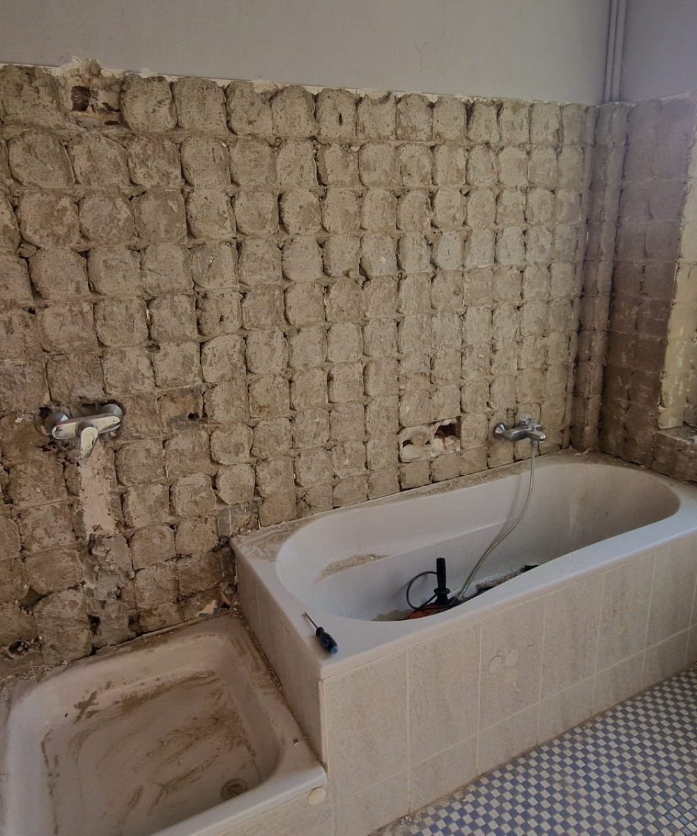 f5d4114f-6a81-4e41-8747-aac08035e250